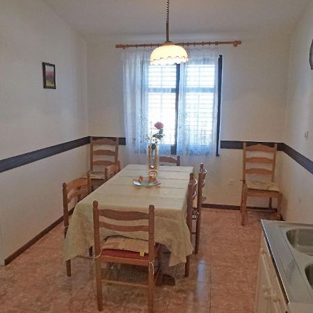 Apartment Milica Нивице Екстериор снимка