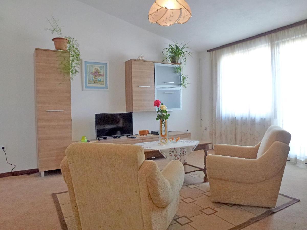 Apartment Milica Нивице Екстериор снимка