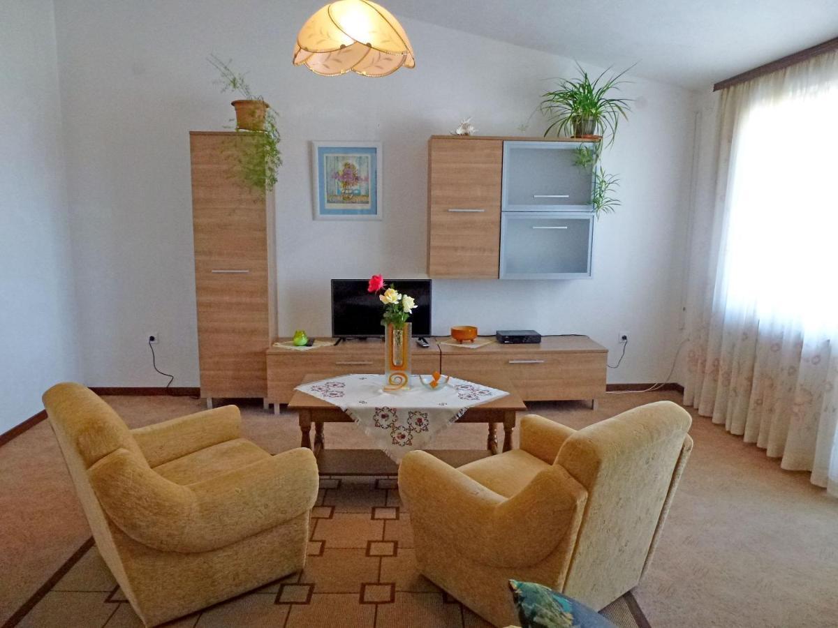 Apartment Milica Нивице Екстериор снимка